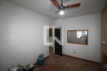 Quarto 1 de casa para alugar com 2 quartos, 200m² em Conjunto Residencial Novo Pacaembu, São Paulo
