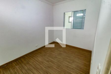 Quarto de casa para alugar com 1 quarto, 40m² em Jardim Maria Luiza, Taboão da Serra