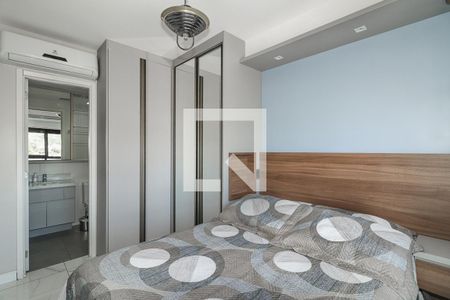 Quarto Suíte de apartamento para alugar com 1 quarto, 42m² em Jardim do Salso, Porto Alegre
