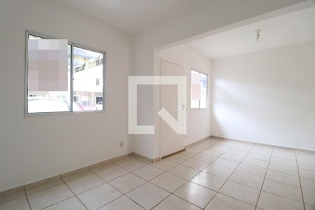 Sala de casa de condomínio para alugar com 3 quartos, 100m² em Morada da Colina, Uberlândia