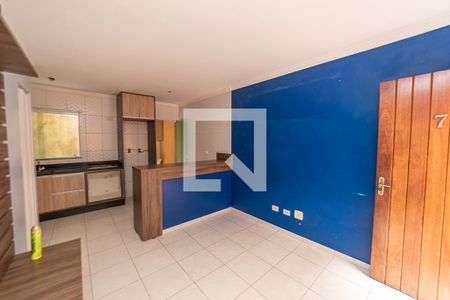 Sala de casa de condomínio à venda com 2 quartos, 68m² em Vila Buenos Aires, São Paulo