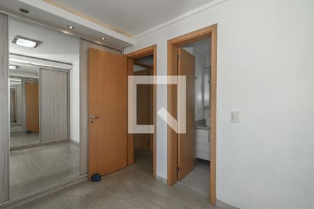 Quarto Suíte de apartamento para alugar com 3 quartos, 68m² em Jardim Carvalho, Porto Alegre