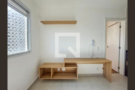 Sala/Cozinha de apartamento para alugar com 1 quarto, 30m² em Jardim Mirante, São Paulo