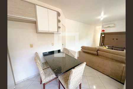 Sala de Jantar de apartamento para alugar com 2 quartos, 60m² em Forquilhinhas, São José