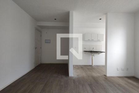 Sala de apartamento para alugar com 2 quartos, 48m² em Taquara, Rio de Janeiro