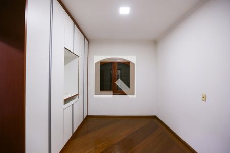 Quarto 1 de casa para alugar com 4 quartos, 580m² em City América, São Paulo