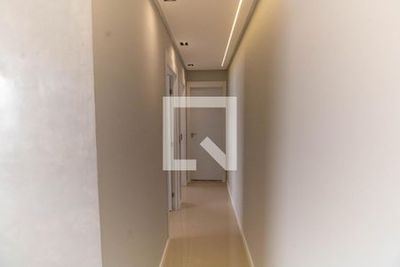 Corredor  de apartamento para alugar com 2 quartos, 50m² em Santa Rosa, Niterói