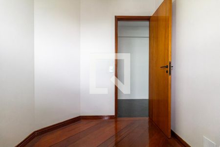 Quarto 1 de apartamento para alugar com 3 quartos, 73m² em Vila Esperança, São Paulo
