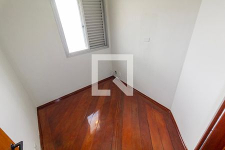 Quarto 1 de apartamento para alugar com 3 quartos, 73m² em Vila Esperança, São Paulo