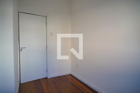 Quarto 1 de apartamento para alugar com 3 quartos, 89m² em São Sebastião, Porto Alegre