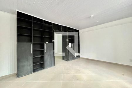 Suite de casa à venda com 3 quartos, 260m² em Planalto Paulista, São Paulo
