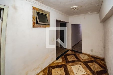 Casa à venda com 3 quartos, 240m² em Rio Branco, Belo Horizonte