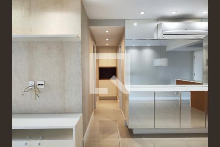 Sala de apartamento para alugar com 3 quartos, 91m² em Recreio dos Bandeirantes, Rio de Janeiro