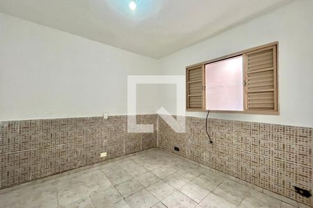 Quarto 1 de casa para alugar com 2 quartos, 65m² em Vila do Encontro, São Paulo