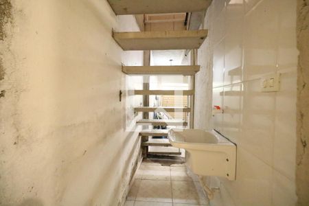 Área de Serviço de casa para alugar com 1 quarto, 65m² em Canhema, Diadema