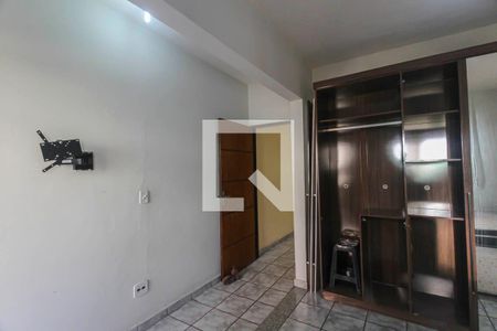 Quarto 1 de casa para alugar com 2 quartos, 150m² em Jardim da Conquista (zona Leste), São Paulo