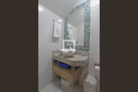 Lavabo de casa à venda com 3 quartos, 150m² em Trevo, Belo Horizonte