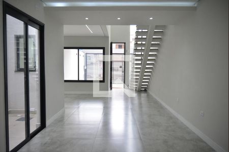 Sala de casa à venda com 3 quartos, 155m² em Vila Alzira, Santo André