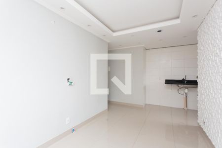 Sala de apartamento para alugar com 2 quartos, 41m² em Jardim Helian, São Paulo