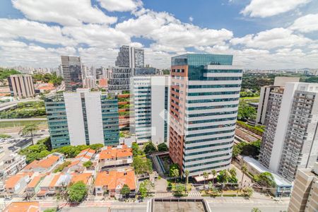 Vista de apartamento à venda com 2 quartos, 60m² em Pinheiros, São Paulo