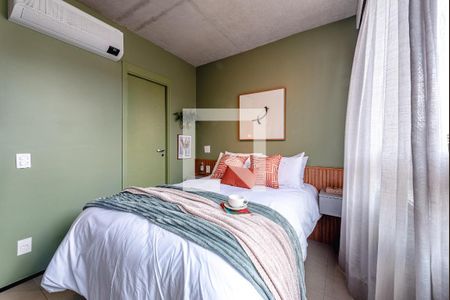 Sala/Quarto de kitnet/studio à venda com 1 quarto, 18m² em Vila Mariana, São Paulo