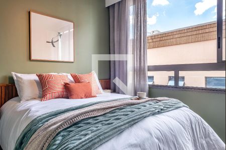 Sala/Quarto de kitnet/studio à venda com 1 quarto, 18m² em Vila Mariana, São Paulo