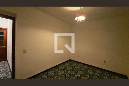 Quarto de casa à venda com 3 quartos, 200m² em Jardim Quintas das Videiras, Jundiaí