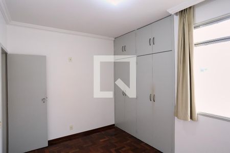 Quarto de apartamento para alugar com 2 quartos, 65m² em Colégio Batista, Belo Horizonte
