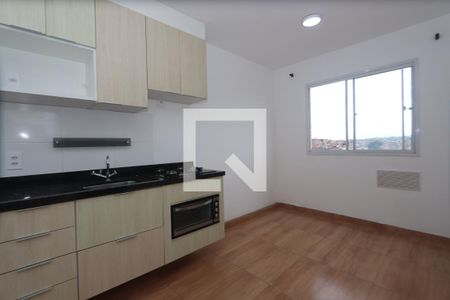 Sala/cozinha de apartamento para alugar com 1 quarto, 36m² em Cidade Satelite Santa Barbara, São Paulo