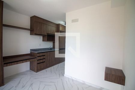 Sala / Quarto - Studio de kitnet/studio à venda com 1 quarto, 24m² em Vila Cordeiro, São Paulo