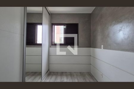 Quarto de apartamento para alugar com 3 quartos, 93m² em Campestre, Santo André
