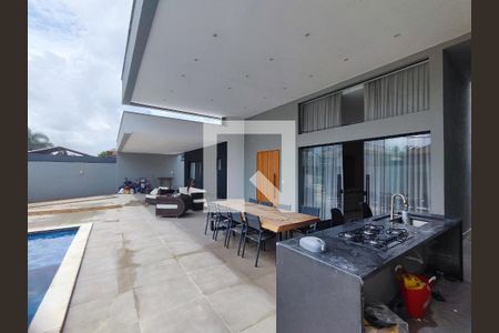 Área Externa de casa de condomínio para alugar com 4 quartos, 200m² em Vargem Grande, Rio de Janeiro