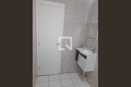 Banheiro de apartamento para alugar com 2 quartos, 49m² em Jardim da Laranjeira (Zona Leste), São Paulo