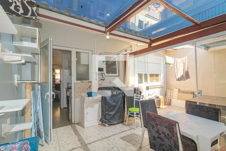 Casa de Condomínio à venda com 2 quartos, 80m² em Rio Branco, Canoas