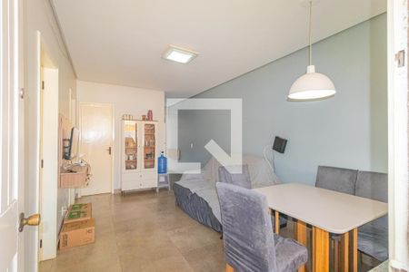 Casa de Condomínio à venda com 2 quartos, 80m² em Rio Branco, Canoas