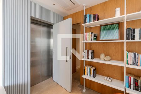 Sala de apartamento à venda com 3 quartos, 167m² em Jardim das Acacias, São Paulo