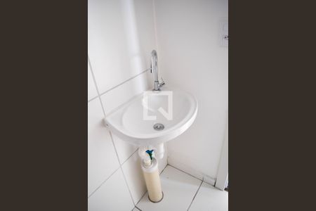 Banheiro de kitnet/studio para alugar com 1 quarto, 24m² em Tatuapé, São Paulo