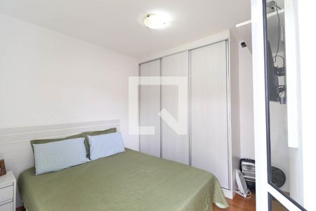 Casa de Condomínio para alugar com 3 quartos, 92m² em Jardim Virginia Bianca, São Paulo