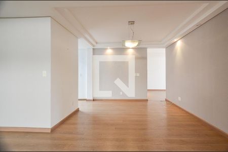 Sala 2 Ambientes de apartamento para alugar com 3 quartos, 140m² em Santo Antônio, Belo Horizonte