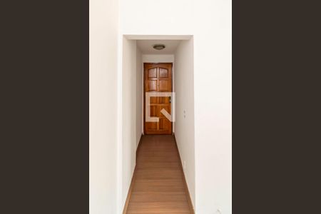 Sala - Hall da entrada de apartamento para alugar com 2 quartos, 80m² em Olaria, Rio de Janeiro