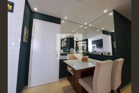 Sala de apartamento para alugar com 2 quartos, 50m² em Padroeira, Osasco