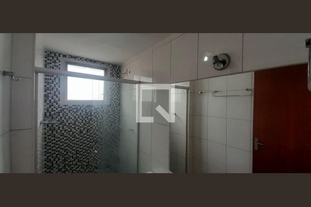 Banheiro Social de apartamento para alugar com 2 quartos, 75m² em Praça Seca, Rio de Janeiro