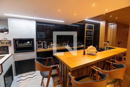 Sala e Cozinha  de apartamento à venda com 2 quartos, 67m² em Badu, Niterói