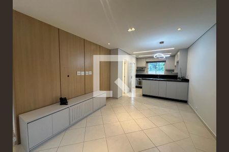 Sala de casa de condomínio à venda com 3 quartos, 110m² em Vila Sao Luiz (valparaizo), Santana de Parnaíba