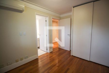 Suíte 1 de apartamento à venda com 4 quartos, 317m² em Santo Amaro, São Paulo