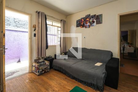 Sala de casa à venda com 1 quarto, 54m² em Vila Caraguata, São Paulo