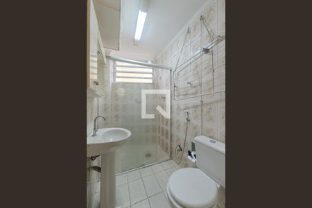 Banheiro de apartamento para alugar com 1 quarto, 38m² em Bela Vista, São Paulo