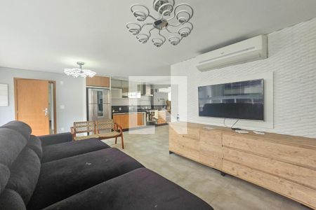 Apartamento para alugar com 3 quartos, 170m² em Tombo, Guarujá