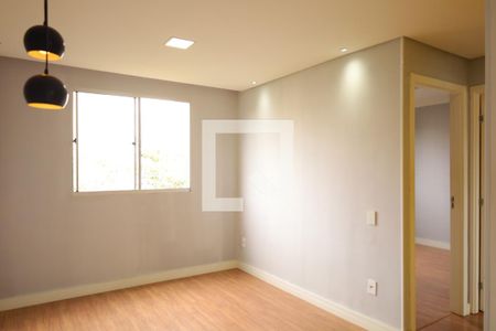 Sala de apartamento para alugar com 2 quartos, 39m² em Vila Popular, São Paulo