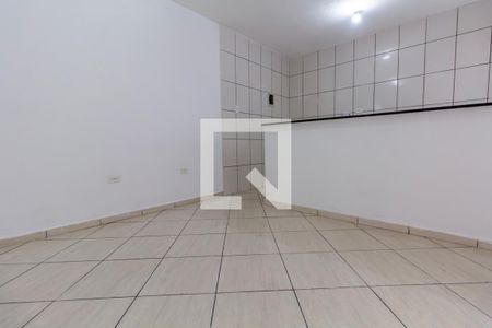 Sala e cozinha de casa para alugar com 2 quartos, 47m² em Jardim Nova Tereza, São Paulo